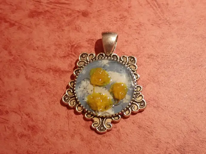 Pendentif ensoleillé